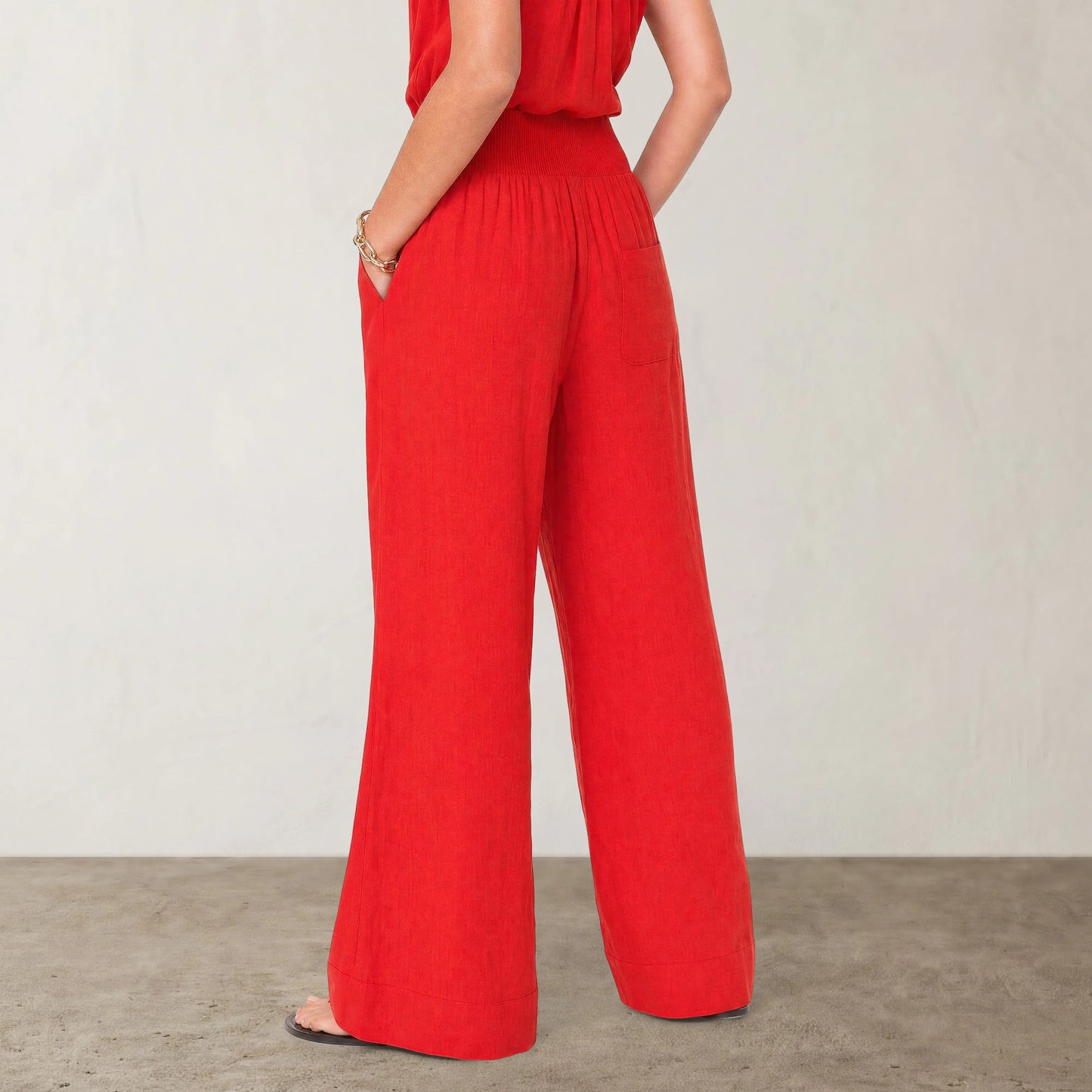 The Amara Linen Trouser