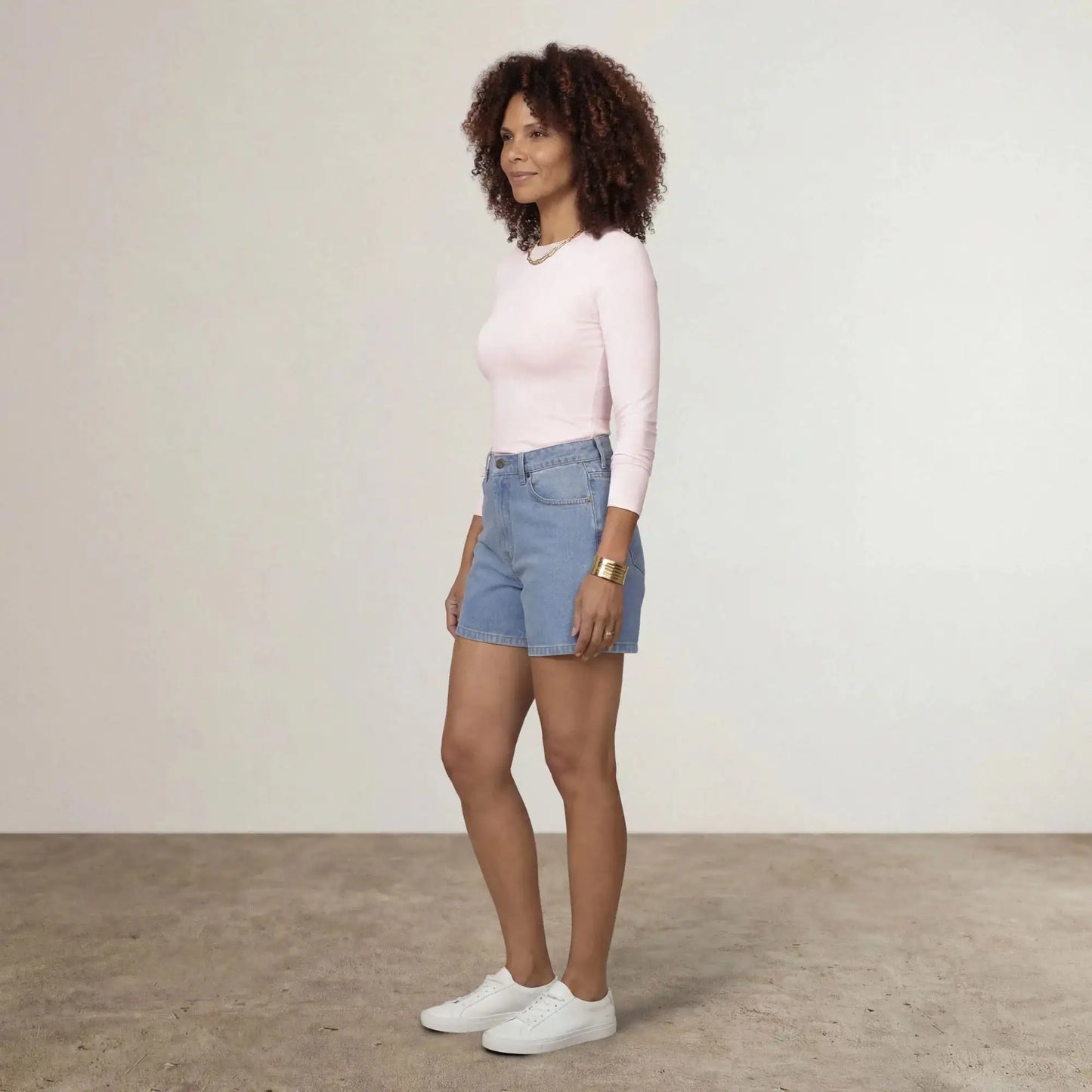 Long Sleeve Fitted T-Shirt