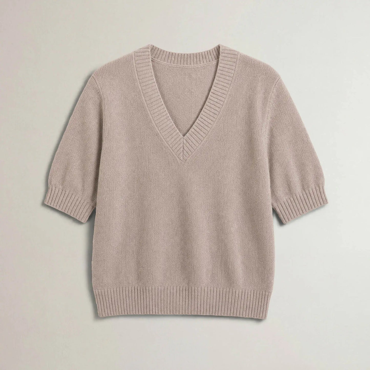 The Arla Cashmere Blend V-Neck