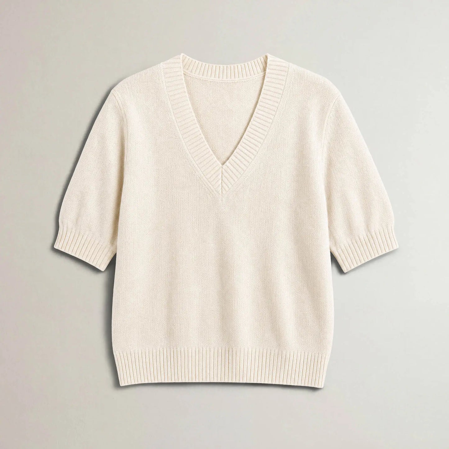 The Arla Cashmere Blend V-Neck