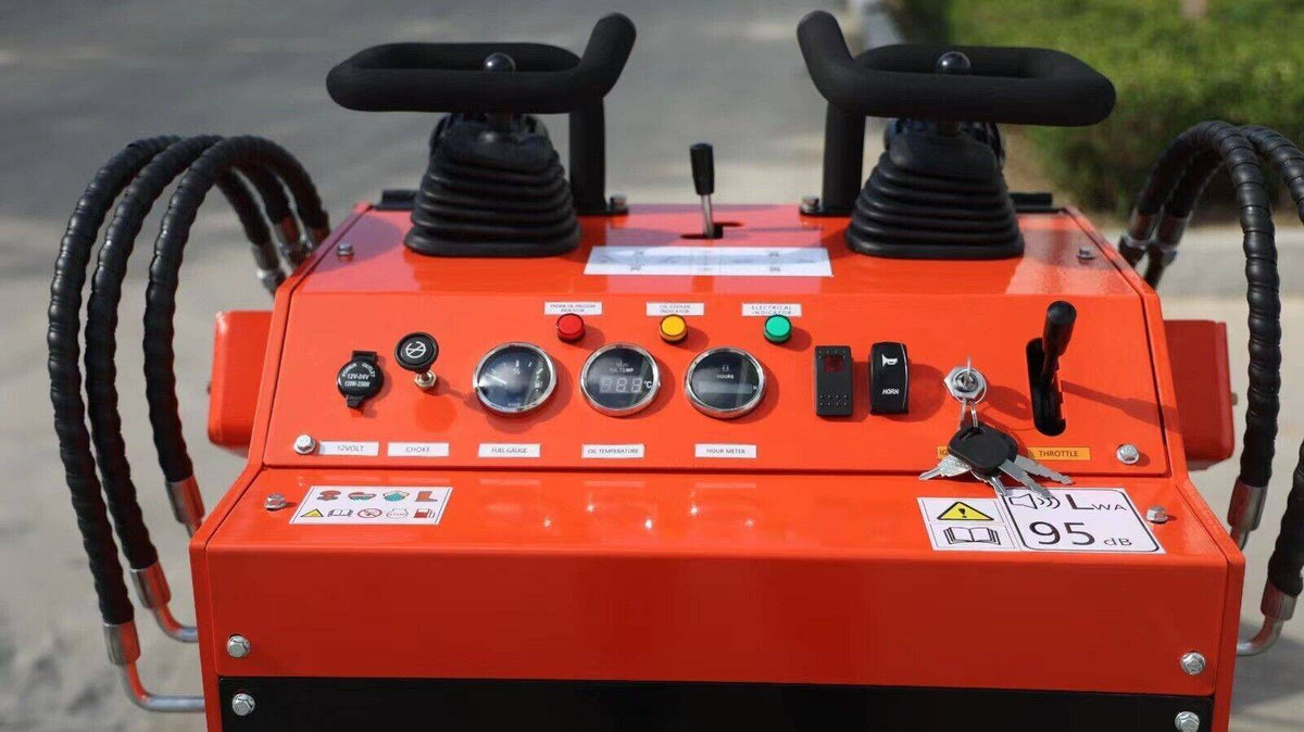 Tracked Skid Steer Loader, 22 HP Honda